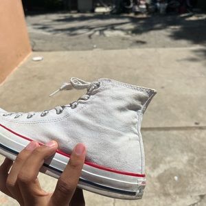 Used men’s Converse